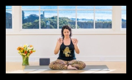 Asana Alchimie: magia transformatoare a meditației yoga